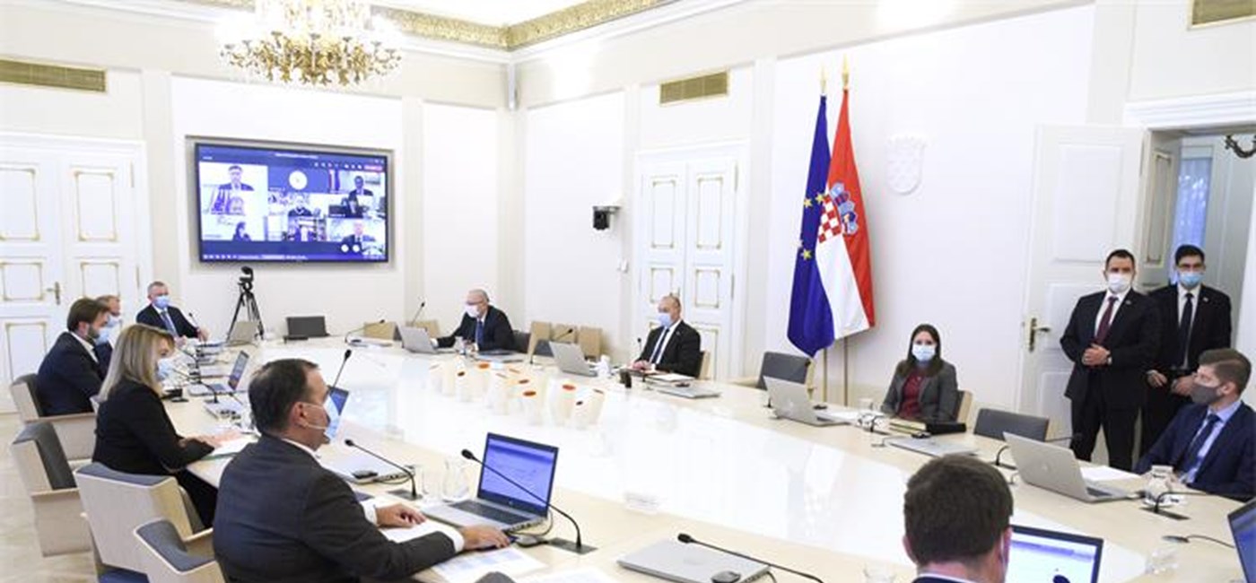 Zbog velikog broja teže oboljelih posebno važno je da se držimo epidemioloških mjera